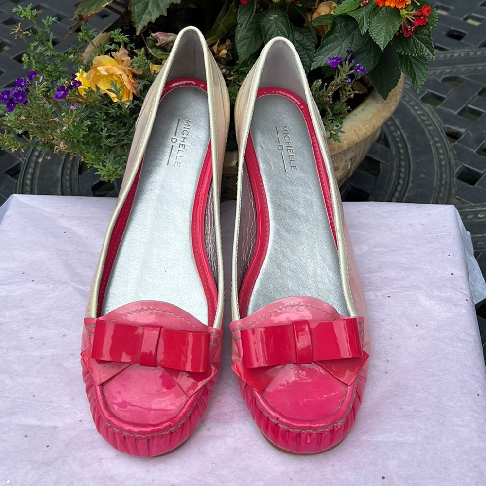 New Michelle D pink ombré patent loafers with bows from Dillards